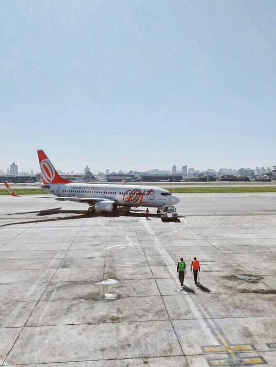 क्या बारिश के चलते रनवे से फिसल जाता है प्लेन?