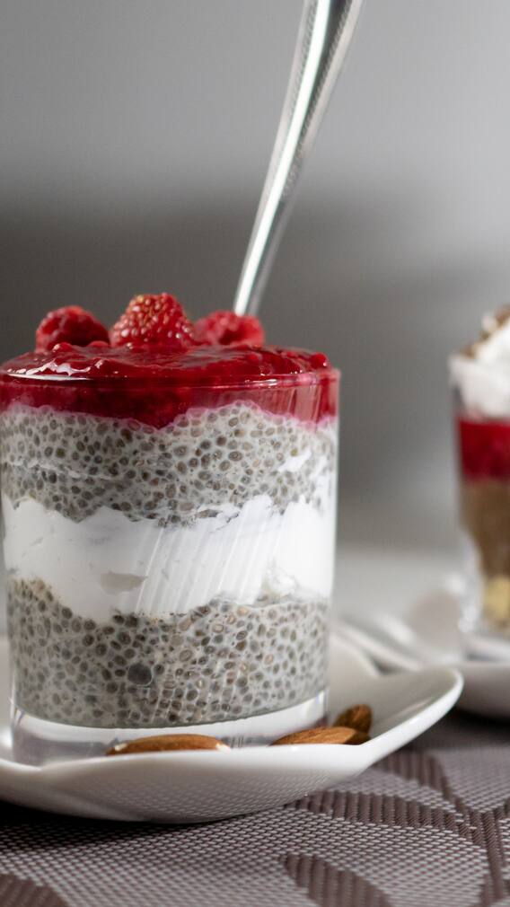 9 Healthy Ways To Include Chia Seeds In Your Daily Diet