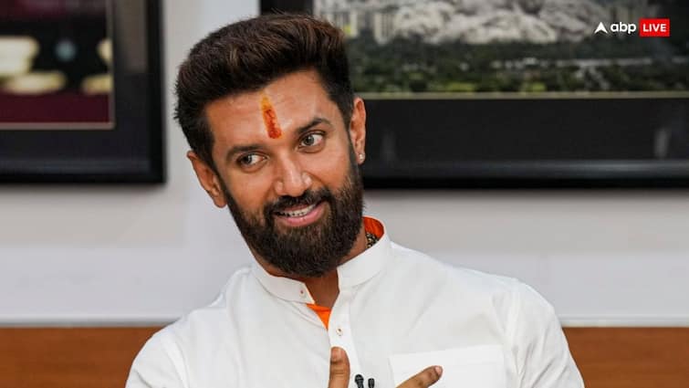 ABP News Shikhar Sammelan 2024 Chirag Paswan Reveals who is his power Mentioned Emotional Movement ABP Shikhar Sammelan: चिराग पासवान की सबसे बड़ी ताकत कौन? abp शिखर सम्मेलन में किया खुलासा, इमोशनल मूमेंट का किया जिक्र