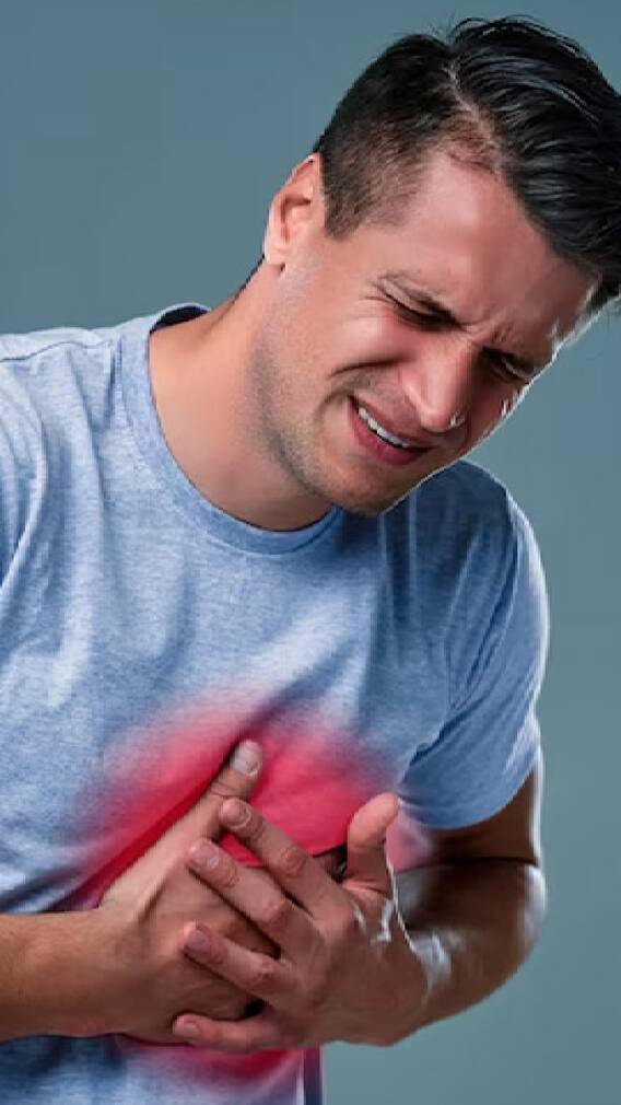 हृदयविकाराचा झटका येण्यापूर्वी दिसतात 'ही' लक्षणं!