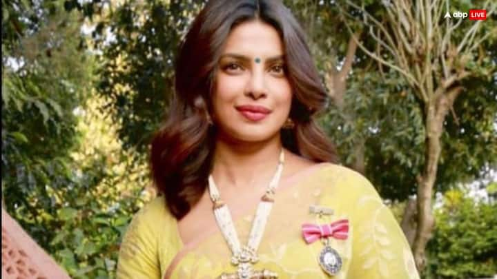 Priyanka Chopra Outfits:  अगर आप भी अपने घर के किसी फैमिली फंक्शन में खूबसूरत दिखना चाहती हैं, तो प्रियंका चोपड़ा के ये एथनिक लुक ट्राई कर सकती है. इसमें आप खूबसूरत लगेंगी.