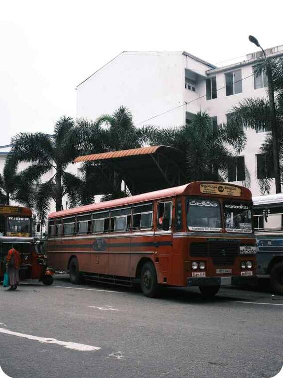 बस को हिंदी में क्या कहते हैं