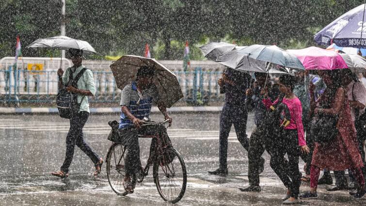 Uttarakhand Weather Update IMD yellow alert in rain dehradun uttarkashi chamoli ann Uttarakhand Rain Alert: उत्तराखंड में येलो अलर्ट जारी, इन छह जिलों भारी बारिश की संभावना