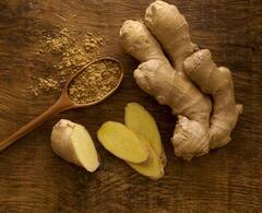 Ginger Juice Benefits: ਅਦਰਕ ਦੀ ਚਾਹ ਹੀ ਨਹੀਂ, ਸਗੋਂ ਇਸ ਦਾ ਜੂਸ ਮਾਨਸੂਨ 'ਚ ਹੁੰਦਾ ਹੈ ਫਾਇਦੇਮੰਦ, ਜਾਣੋ ਕਿਵੇਂ