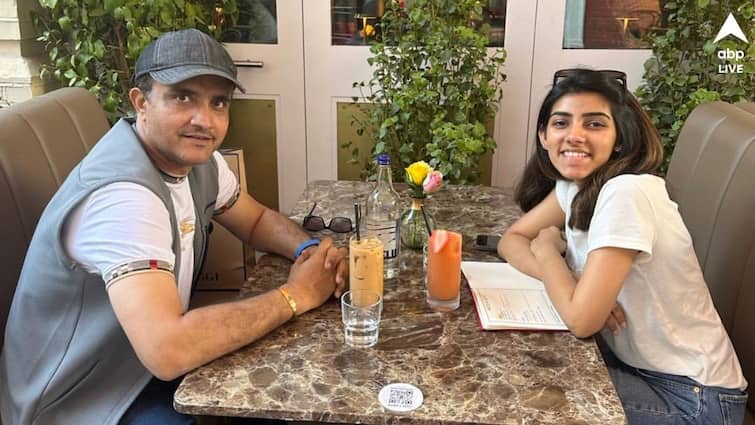 Sourav Ganguly shares picture with daughter Sana Ganguly from 20 years before