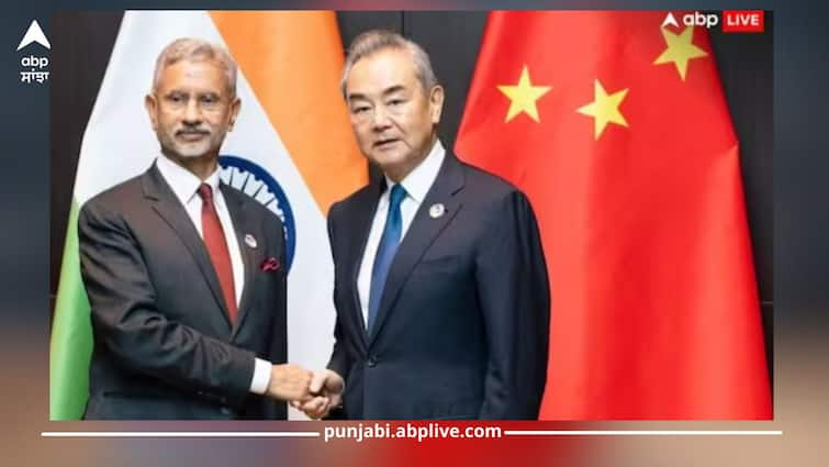 mea s jaishankar meets china foreign minister wang yi asean give strict message border would be reflected in state of our ties S Jaishankar: ਐਸ ਜੈਸ਼ੰਕਰ ਨੇ ਚੀਨ ਦੇ ਵਿਦੇਸ਼ ਮੰਤਰੀ ਨਾਲ ਕੀਤੀ ਮੁਲਾਕਾਤ, LAC ਦੇ ਮੁੱਦੇ 'ਤੇ ਸੁਣੀਆਂ ਖਰੀਆਂ ਗੱਲਾਂ