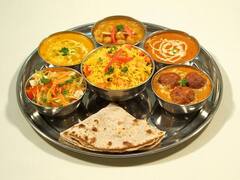 Astro Tips:ਕਿਉਂ ਖਾਣੇ ਦੇ ਦੌਰਾਨ ਨਿਕਲਦੇ ਨੇ ਵਾਲ, ਜਾਣੋ ਇਸਦਾ ਰਾਜ਼