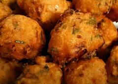 Kaara Bonda : அசத்தலான கார போண்டா.. இப்படி செய்து பாருங்க!