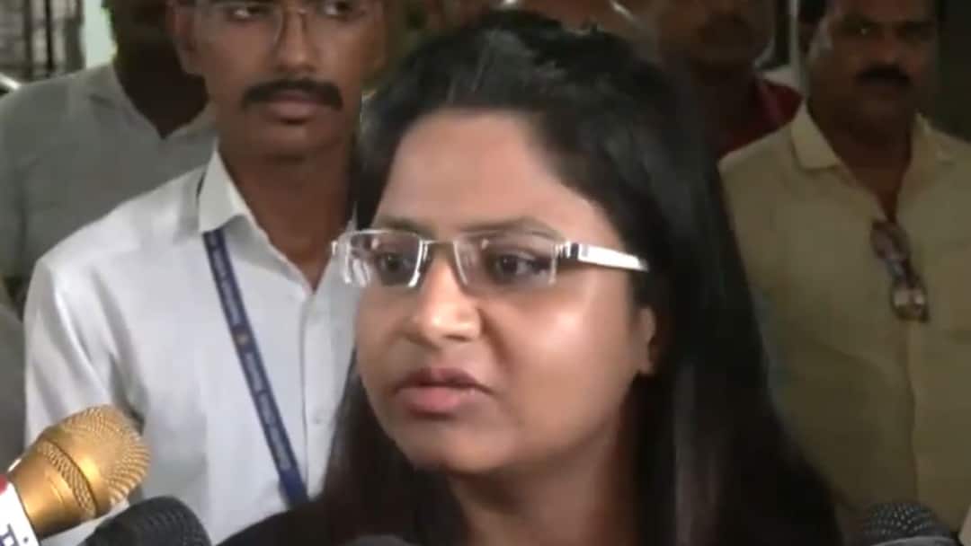 Pune Hospital Rules Out Foul Play In Issuing Disability Certificate To IAS Trainee Puja Khedkar Puja Khedkar Case Pune Hospital Rules Out Foul Play In Issuing Disability Certificate Pune Hospital Rules Out Foul Play In Issuing Disability Certificate To IAS Trainee Puja Khedkar