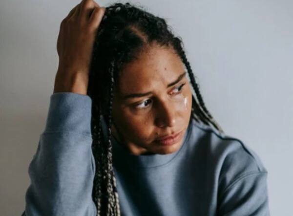 ஜாதிக்காய் பொடியை உணவோடு சேர்த்து சாப்பிட்டு வந்தால் நரம்பு தளர்ச்சி குறையலாம்