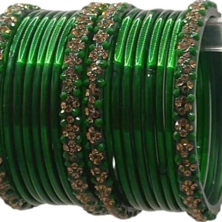 You can also try such multi-coloured bangles in the month of Saavan. It will look good with red, green and yellow coloured dresses. Such designs never become old and are always in trend. You will get these at cheap prices.