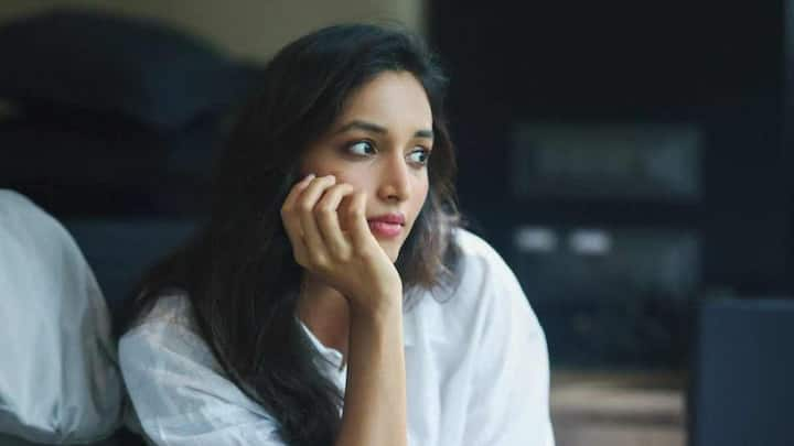 Srinidhi Shetty Photos: KGF సినిమాతో సక్సెస్ అనుకుందుకున్న శ్రీనిధి శెట్టి స్టార్ హీరోయిన్ అయిపోతుంది అనుకున్నారంతా...కానీ అందం ఉన్నా పెద్దగా లక్ కలసిరాలేదు..ఆమె లేటెస్ట్ ఫొటోస్ ఇవి....