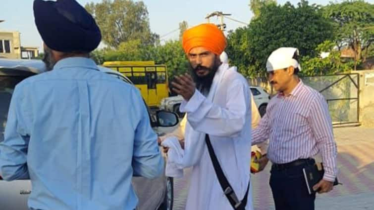 Why does Congress want release of Khalistan supporter Amritpal singh Charanjit Singh Channi remark Amritpal Singh: खालिस्तान समर्थक अमृतपाल सिंह की रिहाई क्यों चाहती है कांग्रेस? चन्नी के बयान पर मचा सियासी बवाल