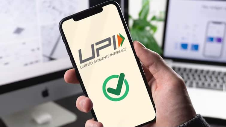 UPI One World Wallet Service launched for foreigners for easy payments and transactions check details जानिए क्या है नई 'UPI वन वर्ल्ड' वॉलेट सर्विस? जिससे विदेशी लोगों को भारत आने पर मिलेगी मदद