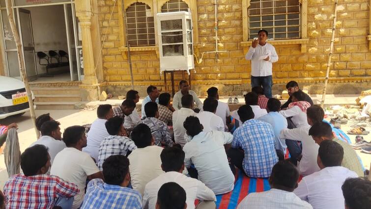 Jaisalmer Discom employees protest warning to Bhajan Lal government ANN Rajasthan: डिस्कॉम कार्मिकों ने दिया धरना, 7 सूत्रीय मांग नहीं मानने पर जयपुर में आंदोलन की चेतावनी