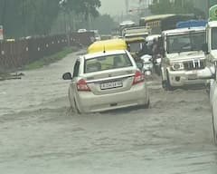 Ahmedabad Weather: અમદાવાદમાં સામાન્ય વરસાદમાં જ અંડરપાસ બંધ કરાયો, અનેક વિસ્તારમાં ઘૂંટણસમા પાણી ભરાયા