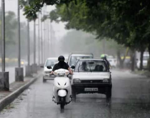 Chandigarh Weather Update 48.5% less rain in Tricity, IMD issues yellow alert Weather Update: ਚੰਡੀਗੜ੍ਹੀਏ ਬਾਰਸ਼ ਨੂੰ ਤਰਸੇ! ਟਰਾਈਸਿਟੀ 'ਚ ਪਿਆ 48.5% ਘੱਟ ਮੀਂਹ, ਹੁਣ ਮੌਸਮ ਵਿਭਾਗ ਵੱਲੋਂ ਯੈਲੋ ਅਲਰਟ