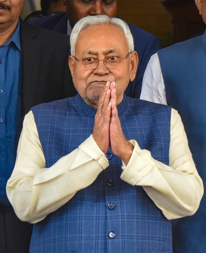 इस बीच, सीएम नीतीश कुमार ने भी जेडी(यू) के 225 सीटों पर लड़ने का नारा दे दिया है.