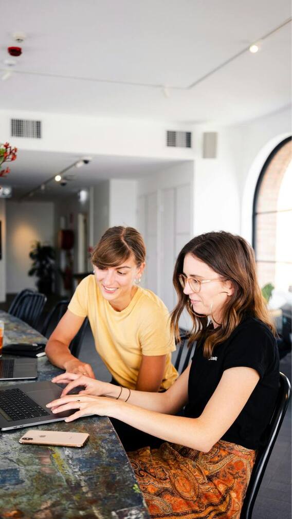 பணியிடத்தில் கட்டாயம் கடைப்பிடிக்க வேண்டியவை!