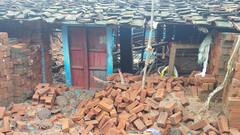 कटनी में बाढ़ का प्रलय! पेड़ और घर की छतों पर चढ़कर बचाई जान, तबाही देख ग्रामाणों की आंखों में आंसू