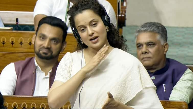 Kangana Ranaut Speech In Lok Sabha BJP MP Kangana Ranaut targets Congress on economy Union Budget 2024 Kangana Ranaut Speech In Lok Sabha: कंगना रनौत का संसद में पहला भाषण, जानें ऐसा क्या कहा, जो मच गया बवाल