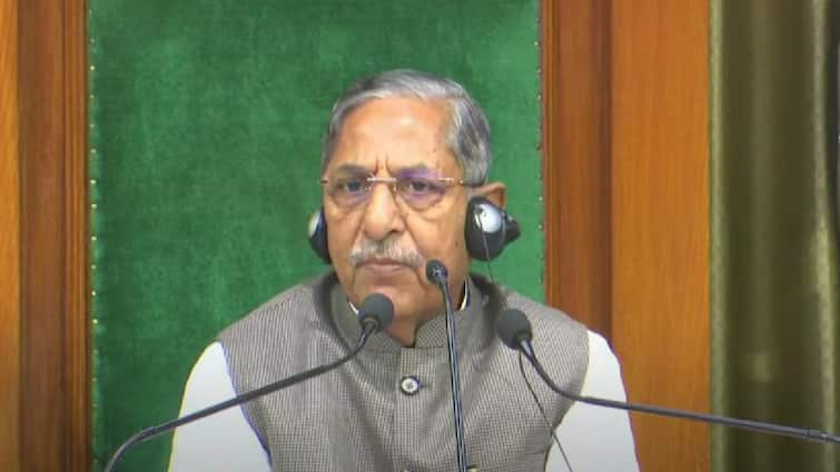 last day of the monsoon session of Bihar Legislature opposition protest nitish kumar tejshwi yadav ann Bihar Monsoon Session: 'रिपोर्टर टेबल को कुछ भी करने की कोशिश की तो...',  गुस्से में स्पीकर नंद किशोर यादव