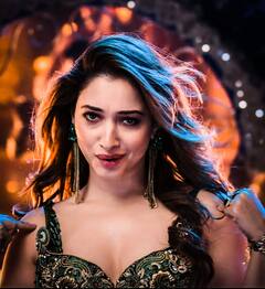 'आज की रात' देखें Tamannaah Bhatia की ऐसी-ऐसी तस्वीरें, जो दिल धड़का देंगी, हर फोटो में दिखेगा अलग अंदाज
