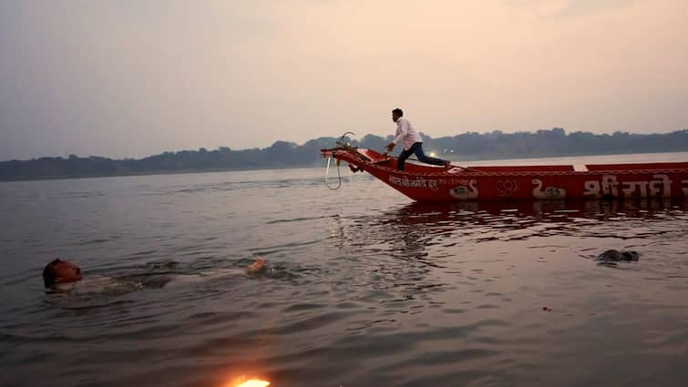 Mandleshwar Narmada Ghat Ready to enhance the beauty work completed ann मंडलेश्वर में नर्मदा घाट सौंदर्यीकरण परियोजना का 70 फीसदी काम पूरा, सिंहस्थ को लेकर क्या है तैयारी?