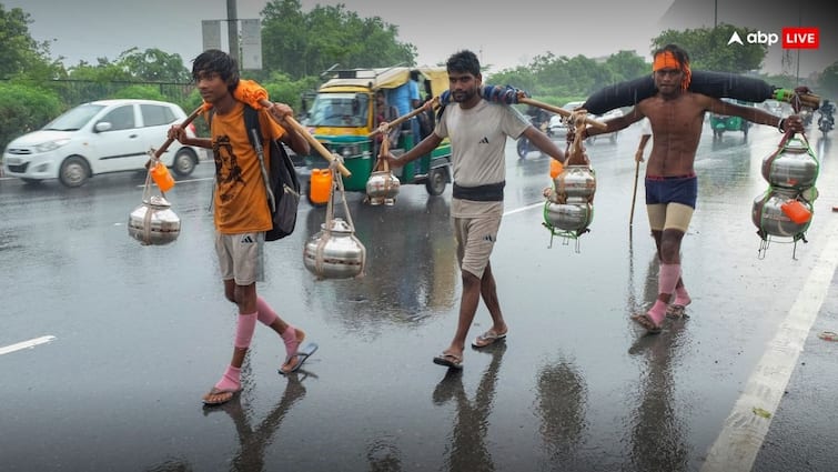 Varanasi Civic Body's Order To Shut Meat Shops On Kanwar Yatra Route Challenged In Court Varanasi Civic Body's Order To Shut Meat Shops On Kanwar Yatra Route Challenged In Allahabad High Court