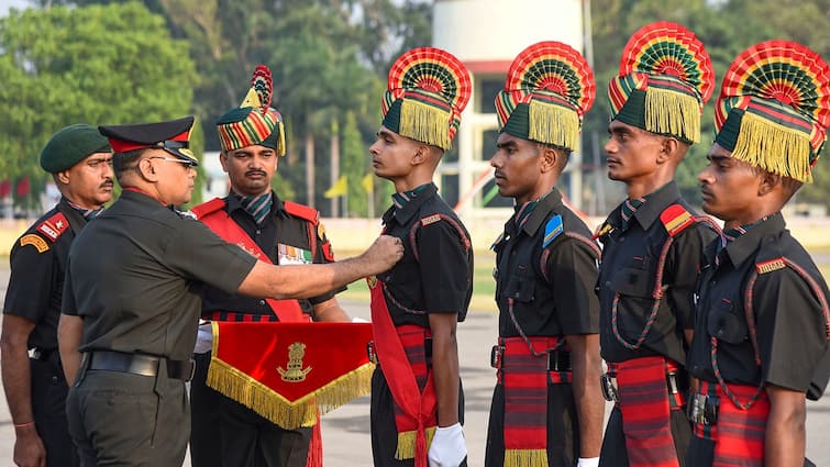 Gujarat Odisha Madhya Pradesh Join BJP-Ruled Uttar Pradesh Uttarakhand Chhattisgarh Agniveer Quota Agnipath Scheme PM Modi Gujarat, Odisha, Madhya Pradesh Join BJP-Ruled States Announcing Quota For Agniveers In State Forces