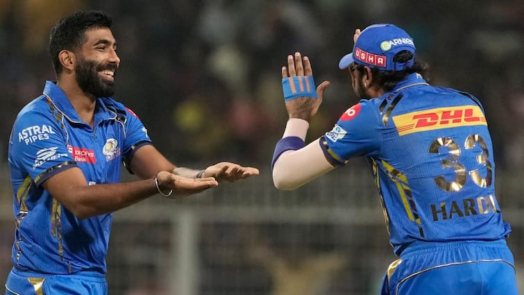 Jasprit Bumrah On Hardik Pandya Rohit Sharma Mumbai Indians Captaincy Row Fans Booing 'We Were With Him': Jasprit Bumrah Opens Up On Hardik Pandya Getting Booed Amid Mumbai Indians Captaincy Row