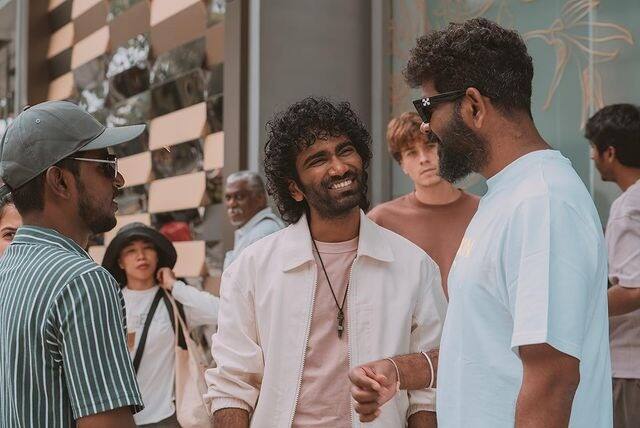 நேற்று பிரதீப் ரங்கநாதன் பிறந்த நாளை முன்னிட்டு, படத்தின் ஷூட்டிங் ஸ்பாட்டில் எடுத்த புகைப்படங்களை ஷேர் செய்து, அத்துடன் உருக்கமாக பதிவிட்டுள்ளார் விக்னேஷ் சிவன்