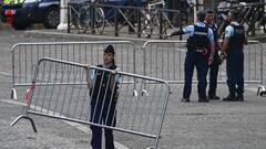 অলিম্পিক্সপূর্বে অরাজকতা অব্যাহত, আক্রমণের মুখে পড়ল প্যারিসের রেল পরিবহন