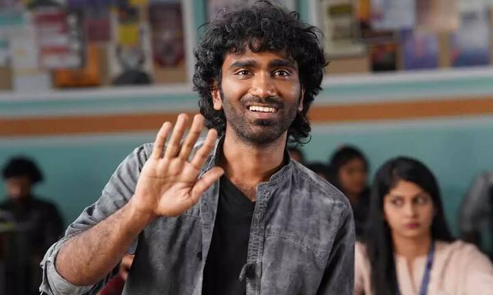 இவர் லவ் டுடே படத்தை இயக்கி, நடித்து ஹீரோவாக அவதாரம் எடுத்தார்.