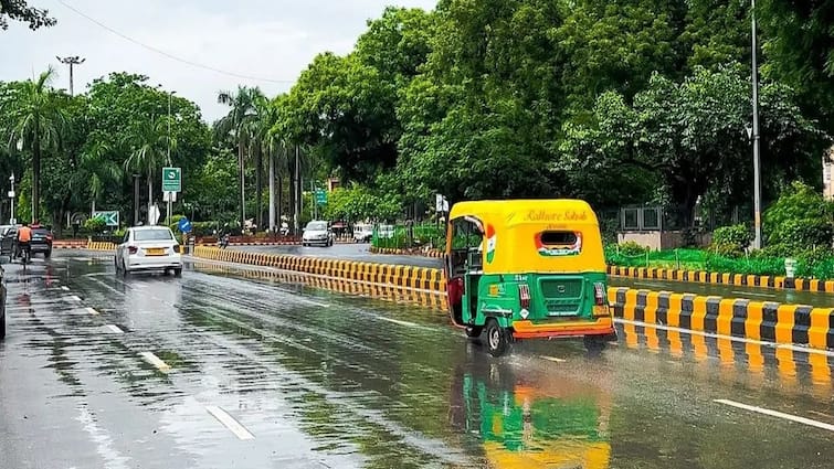 Delhi: Rain Reduction From Humid Warmth Turns To Waterlogging, Visuals Floor