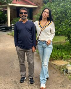 Nabha Natesh: ఫ్యామిలీతో ఛిల్‌ అవుతున్న ఇస్మార్ట్‌ భామ నభా నటేష్ - ఫోటోలు వైరల్‌