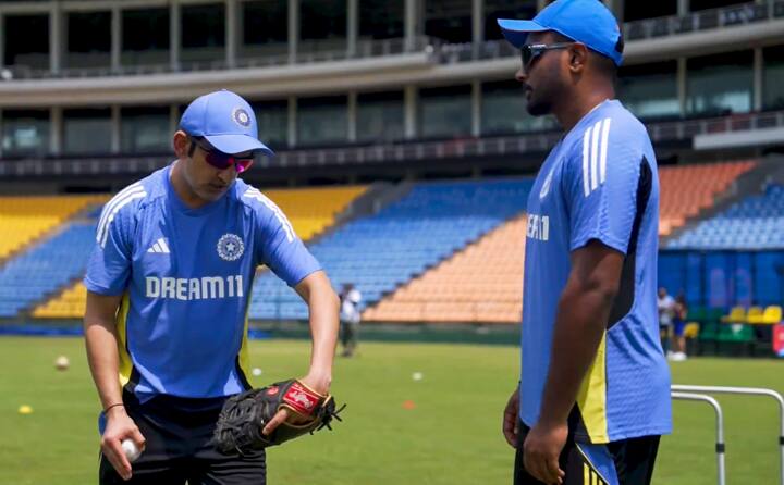 संजू सॅमसनला योग्य प्रमाणात संधी मिळालेली नाही मात्र गौतम गंभीरच्या कार्यकाळात त्याला संधी मिळू शकते. गोलंदाजीमध्ये भारताकडून अर्शदीप सिंग आणि मोहम्मद सिराज संघात असतील. याशिवाय रवि बिश्नोई आणि वॉशिंग्टन सुंदर देखील संघात असू शकतो. हार्दिक पांड्याचं स्थान तर संघात निश्चित आहे.गोलंदाजीमध्ये भारताकडून अर्शदीप सिंग आणि मोहम्मद सिराज संघात असतील. याशिवाय रवि बिश्नोई आणि वॉशिंग्टन सुंदर देखील संघात असू शकतो. हार्दिक पांड्याचं स्थान तर संघात निश्चित आहे.