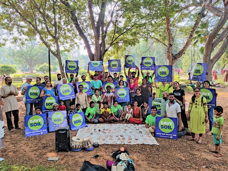 Isha Yoga Sadhguru  Fishing Paddy Cultivation Farmers Save soil Paddy festival நெல் வயலில் மீன் சாகுபடி தமிழ்நாட்டிலும் சாத்தியம்! மண் காப்போம் நெல் திருவிழாவில் அனுபவம் பகிர இருக்கும் முன்னோடி விவசாயிகள்