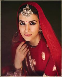 HBD Kriti Sanon : மிமி நடிகை கிருத்தி சனோன் பற்றிய சுவாரஸ்ய தகவல்கள்!