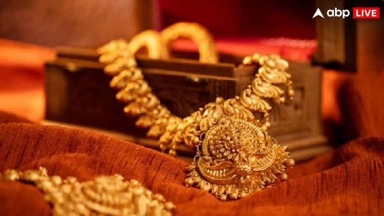 Gold Price falls to four month low know reason behind it after budget Gold Price Today: बजट ने बनाया सोना खरीदने का शुभ मुहूर्त, चार महीने में सबसे सस्ता हुआ भाव