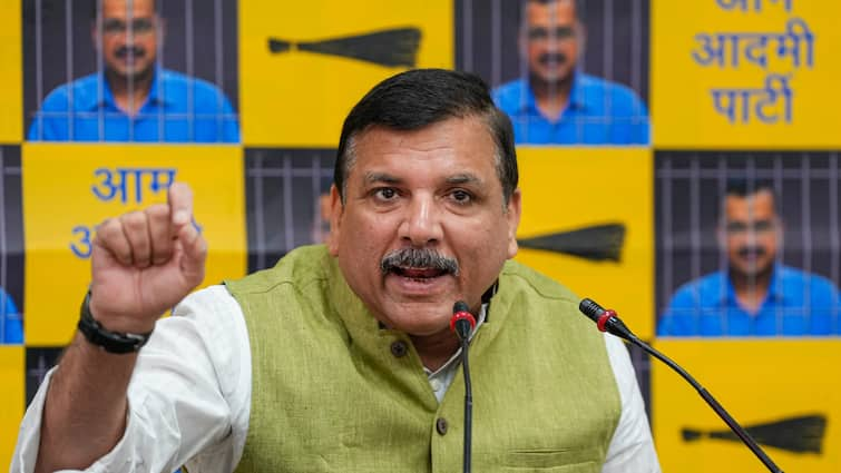 Sanjay Singh targets BJP LG Vinai Kumar Saxena on Delhi Rajendra Nagar IAS Rau coaching case 'ये बीजेपी और LG की साजिश का...', दिल्ली कोचिंग हादसे पर संजय सिंह का हमला