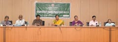 வீணாக கடலில் கலக்கும் காவிரி நீரை பம்பிங் மூலம் தர்மபுரி ஏரிகளை நிரப்ப விவசாயிகள் கோரிக்கை
