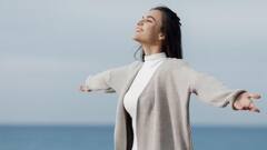 Zodiac Signs: পরনিন্দা-পরচর্চা দূর, কারও সমালোচনাও করেন না এই রাশির জাতকরা