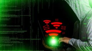 CERT In Alert for Users Public Wi Fi Using tips Cyber Fraud Know important details | पब्लिक वाई-फाई का इस्तेमाल करने वाले हो जाएं सावधान! सरकार ने जारी किया अलर्ट