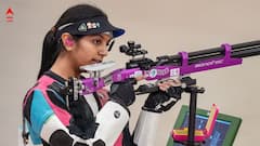 ১০ মিটার এয়ার রাইফেলের ফাইনালে রমিতা, শেষ রাউন্ডে স্বপ্নভঙ্গ এলাভেনিলের