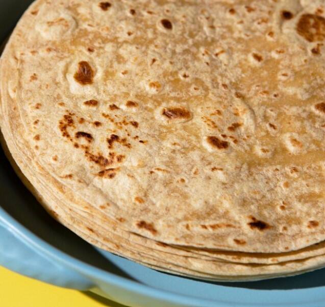 ਜੇਕਰ ਤੁਸੀਂ ਇਸ ਤਰੀਕੇ ਨਾਲ ਆਟੇ ਨੂੰ ਤਿਆਰ ਕਰਕੇ ਰੋਟੀ ਬਣਾਉਂਦੇ ਹੋ, ਤਾਂ ਰੋਟੀ ਬਹੁਤ ਨਰਮ ਅਤੇ ਫੁੱਲੀ ਹੋ ਜਾਵੇਗੀ।