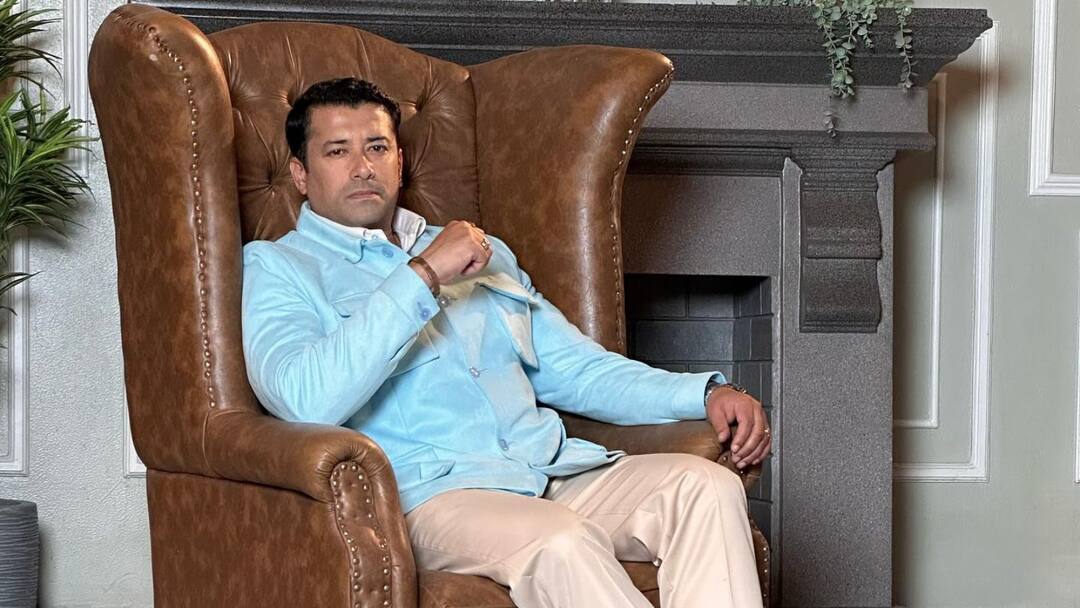 Rishi Kaushik shares cryptic post on relationship said new update on work Entertainment News Update Rishi Kaushik: বিবাহবিচ্ছেদের গুঞ্জনের মধ্যেই নিজের নতুন খবর দিলেন ঋষি কৌশিক