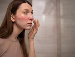 Skin Care Tips: ਰਾਤ ਵੇਲੇ ਭੁੱਲ ਕੇ ਵੀ ਨਾ ਪੀਓ ਆਹ ਚੀਜ਼ਾਂ, ਨਹੀਂ ਤਾਂ ਚਿਹਰੇ 'ਤੇ ਪੈ ਜਾਣਗੇ ਧੱਫੜ
