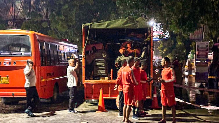 Delhi 3 dead basement flooded Raus IAS Study Circle coaching Old Rajinder Nagar Police FIR Magisterial Probe Atishi Delhi: Death Toll Reaches 3 As Floodwater Inundates Coaching Centre Basement. Police File Case, Probe On