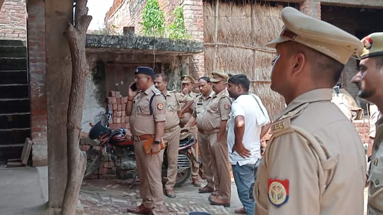 Pratapgarh a woman tied to tree Head shaved and her face Smeared with soot for Love Affair ANN प्रेम-प्रसंग को लेकर पंचायत का तुगलकी फरमान, महिला का सिर मुंडवा कर मुंह पर कालिख पोती